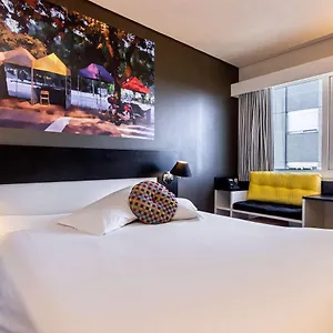 Ibis Styles Centro -5 Minutos Da Rodoviaria E Do Moinhos De Vento *** Porto Alegre